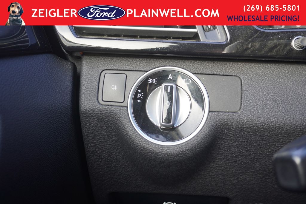 2011 MERCEDES-BENZ E-CLASS - Image 30