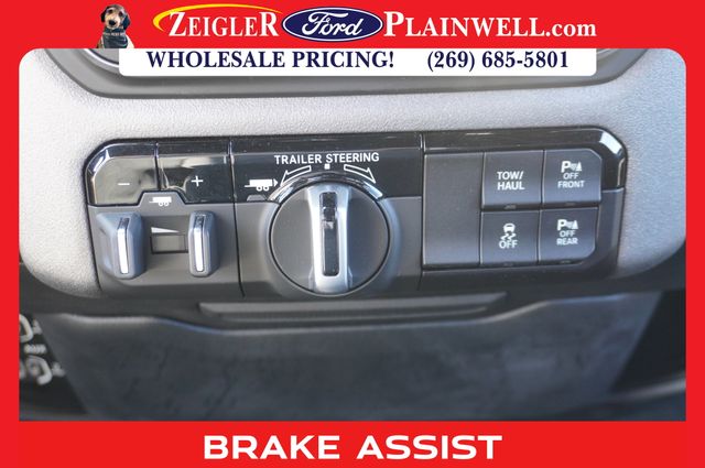 2024 RAM 1500 - Image 15