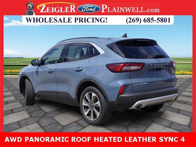 2023 Ford Escape Platinum photo 3