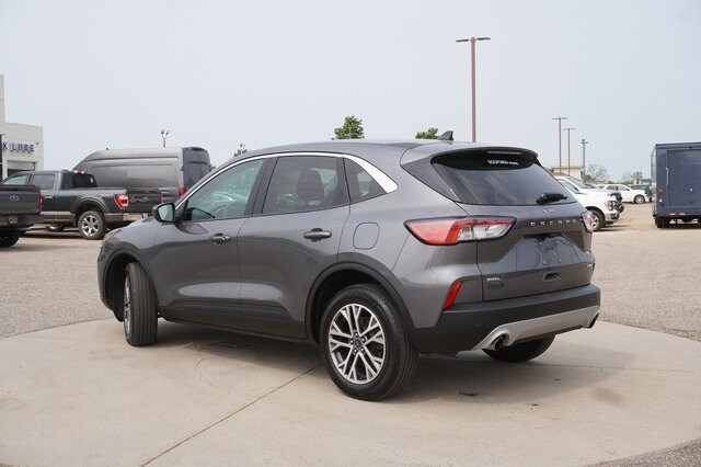 2022 Ford Escape SEL photo 3