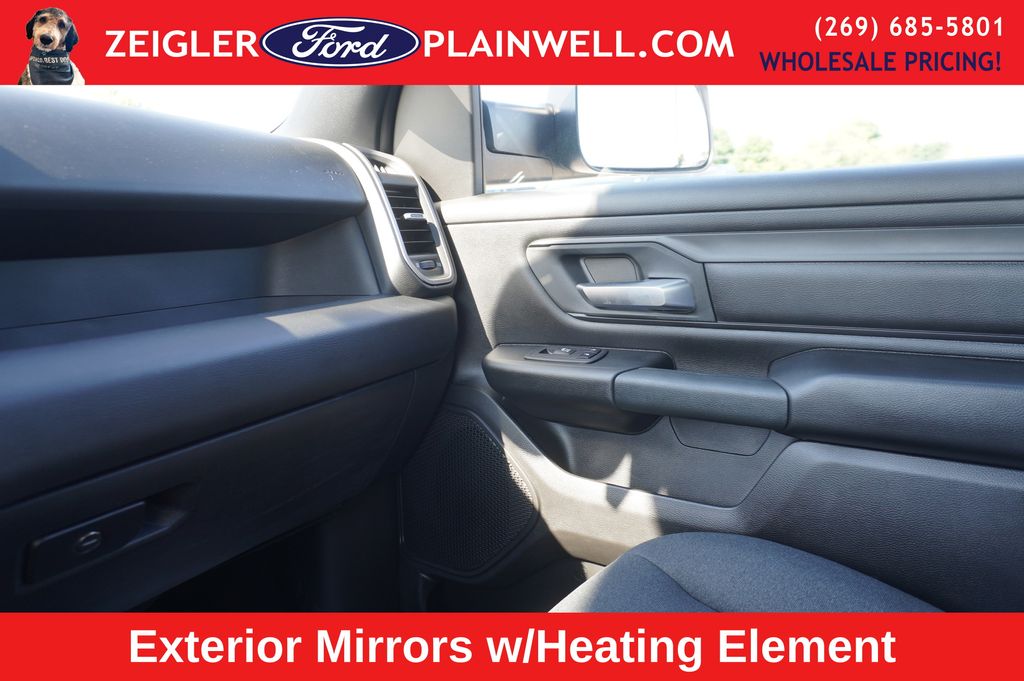 2024 RAM 1500 - Image 24