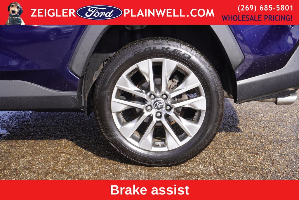 2019 TOYOTA RAV4 - Image 9