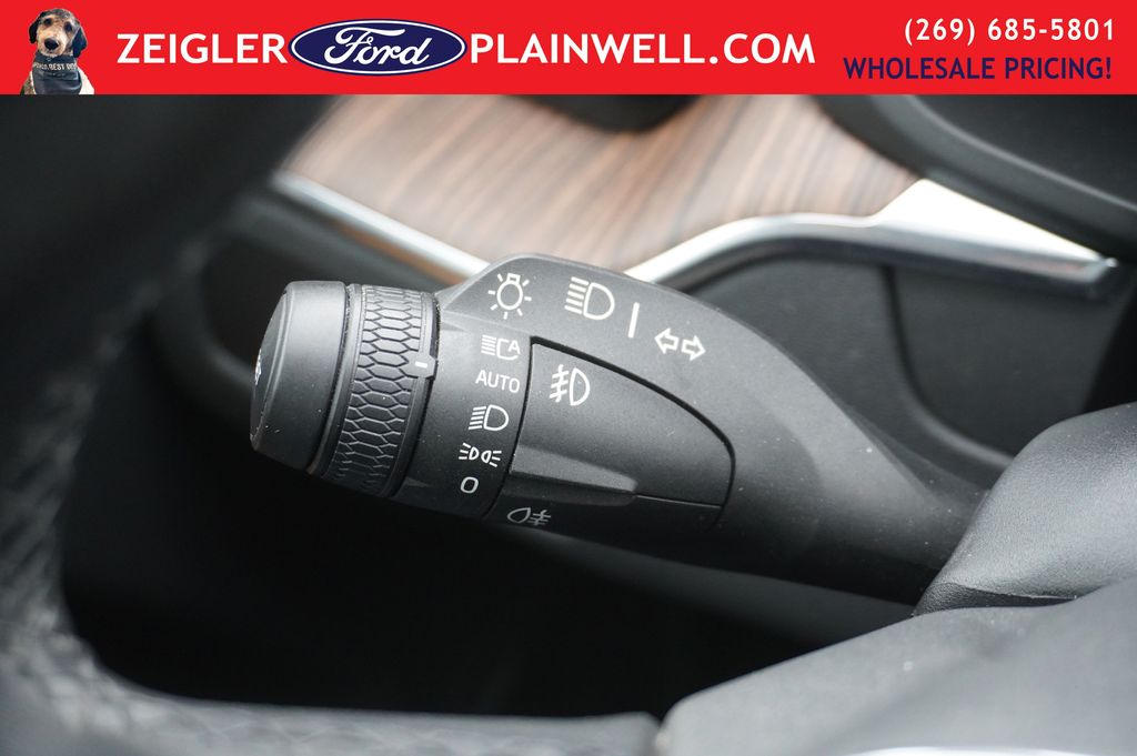 2023 VOLVO XC60 - Image 28