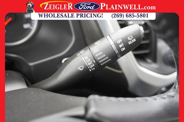 2021 GMC ACADIA - Image 32