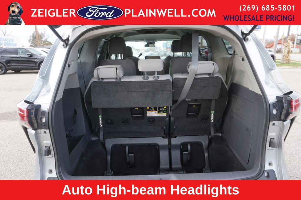 2021 TOYOTA SIENNA - Image 10