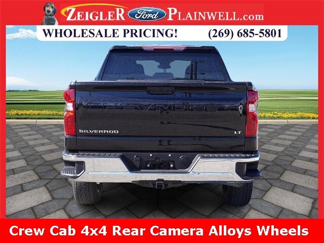2022 Chevrolet Silverado 1500 LT photo 4