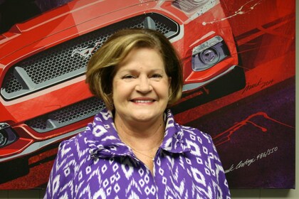 Staff member Sherelyn Woolard from ID_eacb23