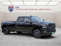 2025 Ram 3500 BIG HORN CREW CAB 4X4 8' BOX Pickup