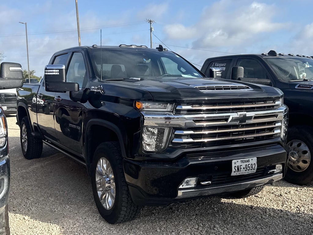 Used 2022 Chevrolet Silverado High Country Crew Cab