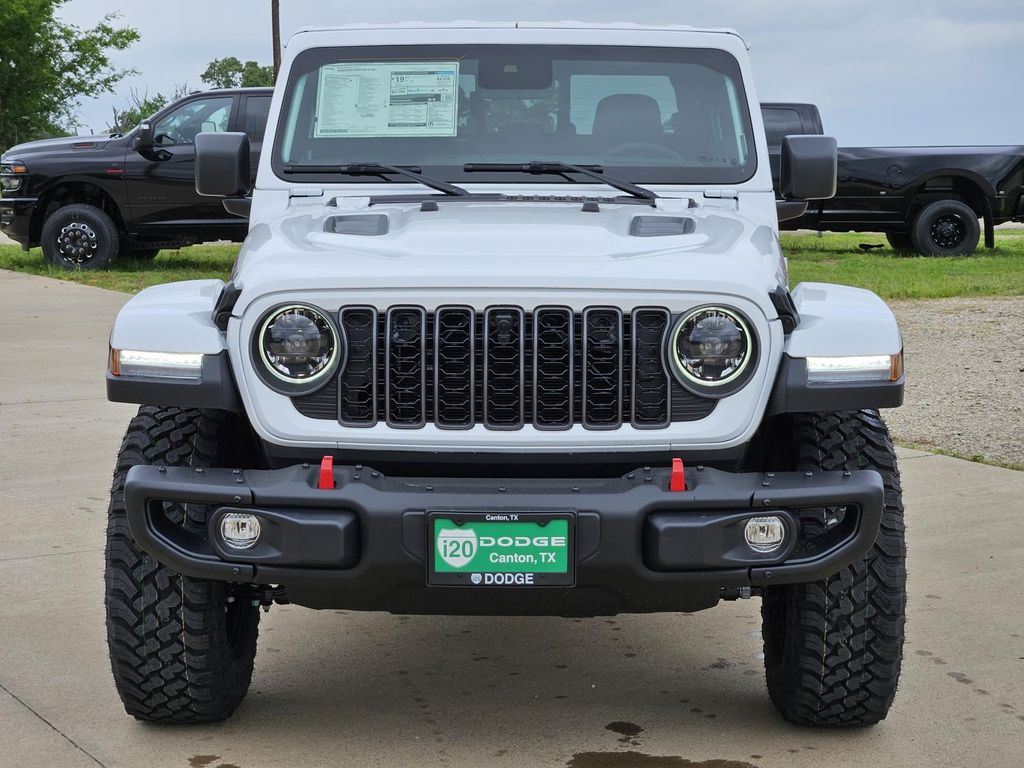 2025 Jeep Gladiator Rubicon photo 2