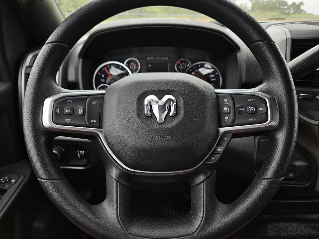 2025 RAM 3500 Chassis Tradesman - Photo 6