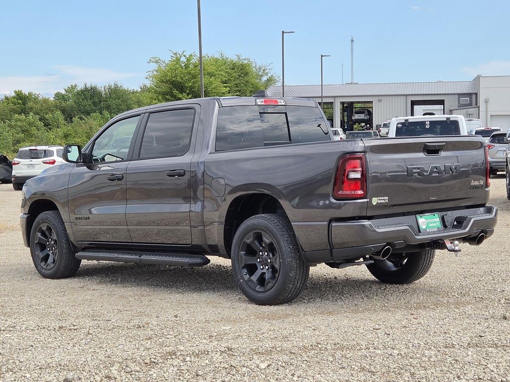 New 2026 Ram 1500 EXPRESS CREW CAB 4X4 5'7 BOX Pickup