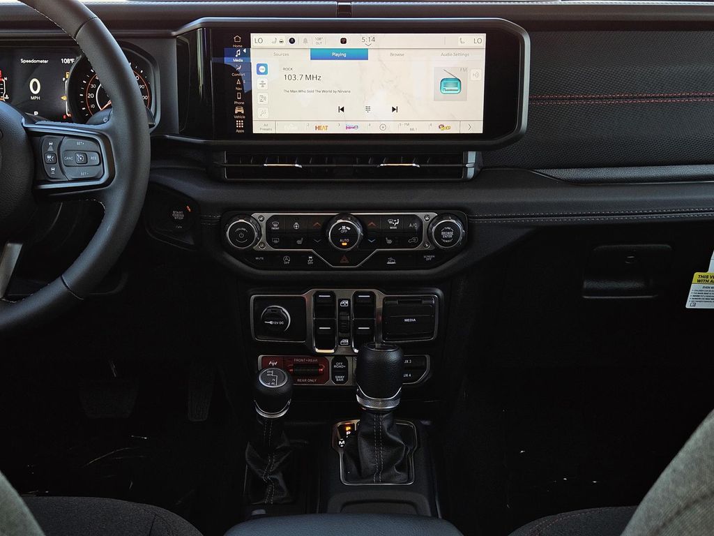 2025 Jeep Gladiator Rubicon - Photo 24