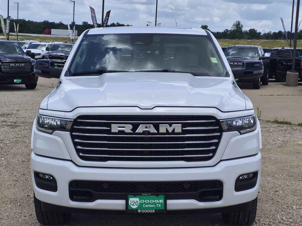 New 2026 Ram 1500 LARAMIE CREW CAB 4X4 5'7 BOX Pickup
