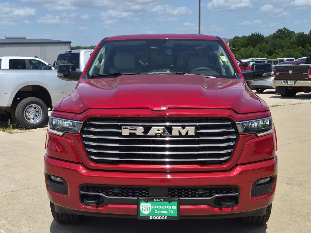 New 2026 Ram 1500 LARAMIE CREW CAB 4X4 5'7 BOX Pickup
