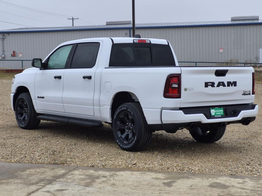 New 2026 Ram 1500 EXPRESS CREW CAB 4X4 5'7 BOX Pickup