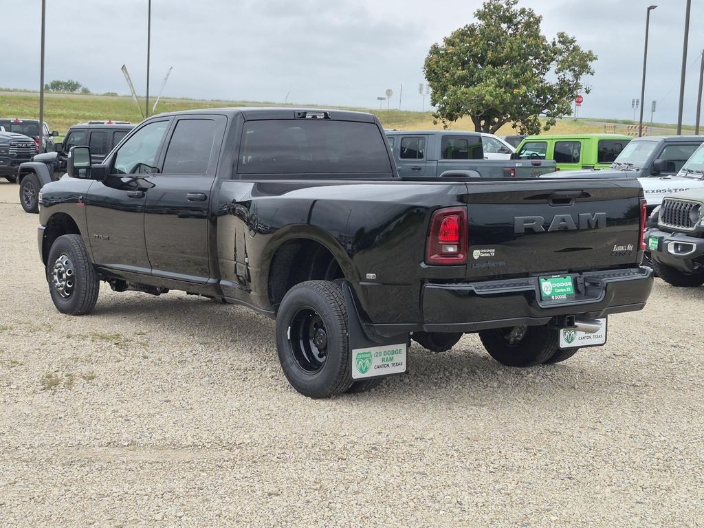 New 2026 Ram 3500 LONE STAR CREW CAB 4X4 8' BOX Pickup