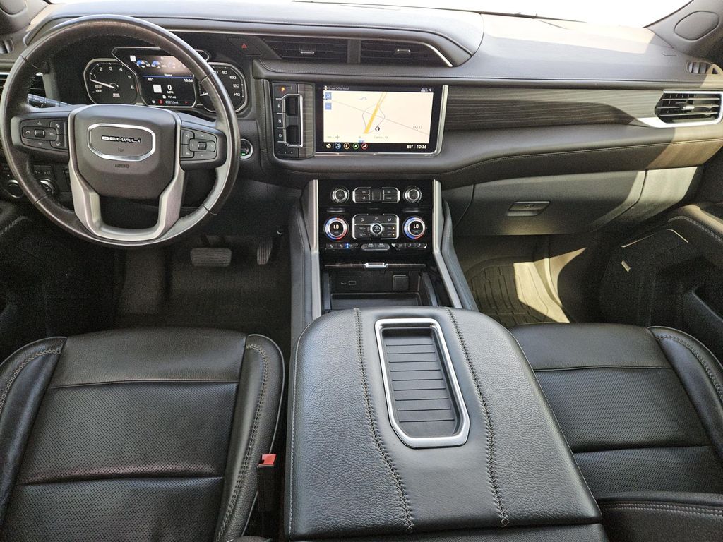 2021 GMC Yukon Denali - Photo 14
