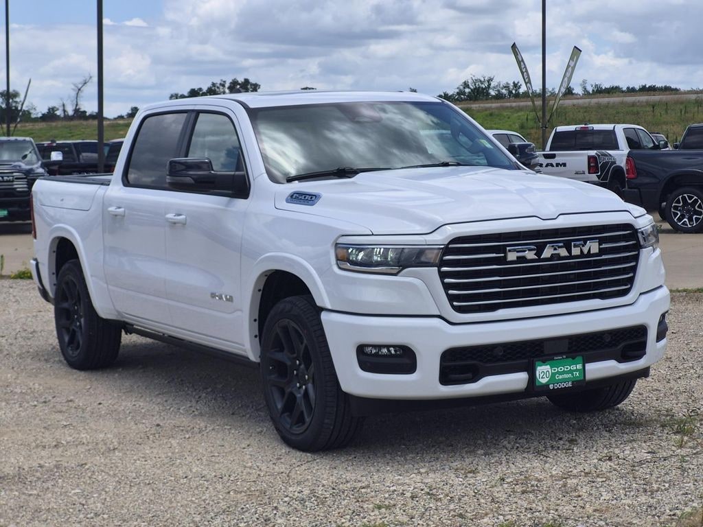 New 2026 Ram 1500 LARAMIE CREW CAB 4X4 5'7 BOX Pickup