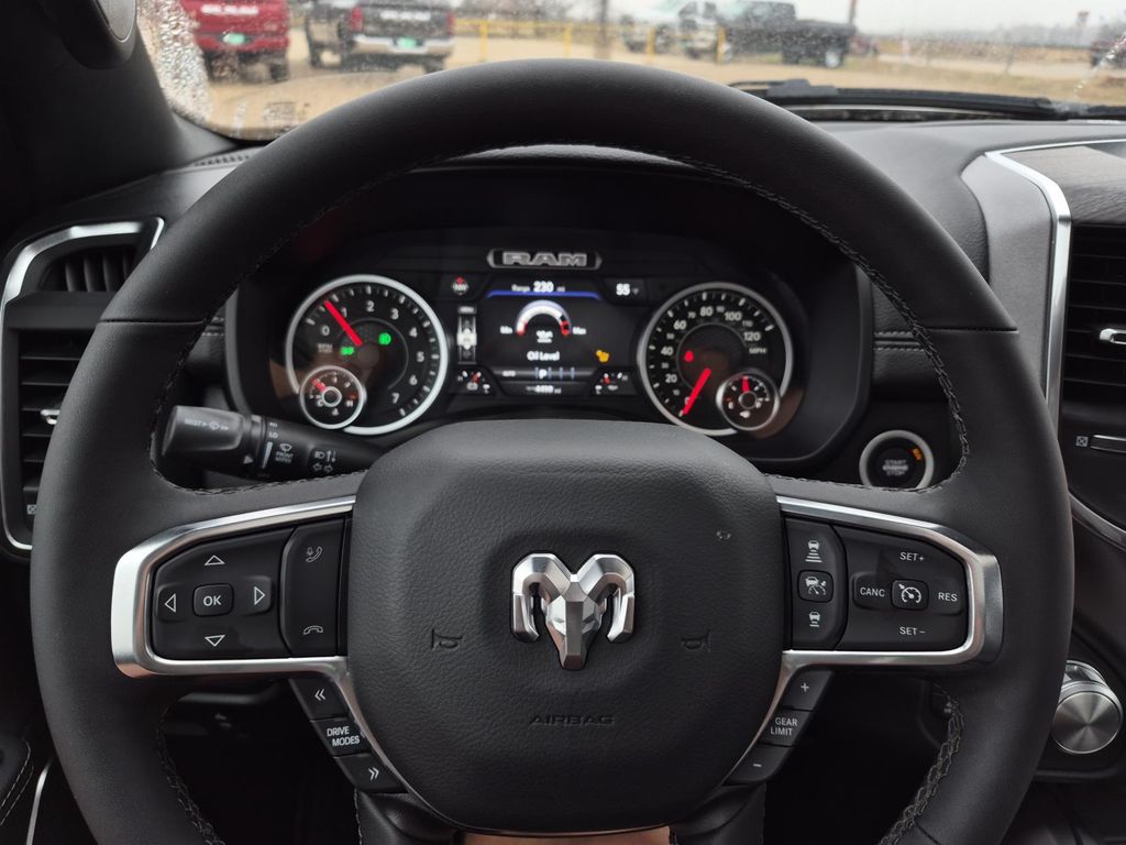 2026 RAM 1500 Laramie - Photo 22