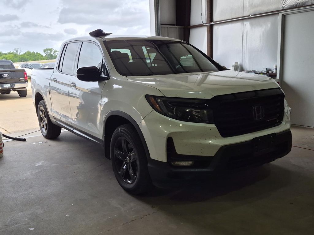 2023 Honda Ridgeline Black Edition's photo