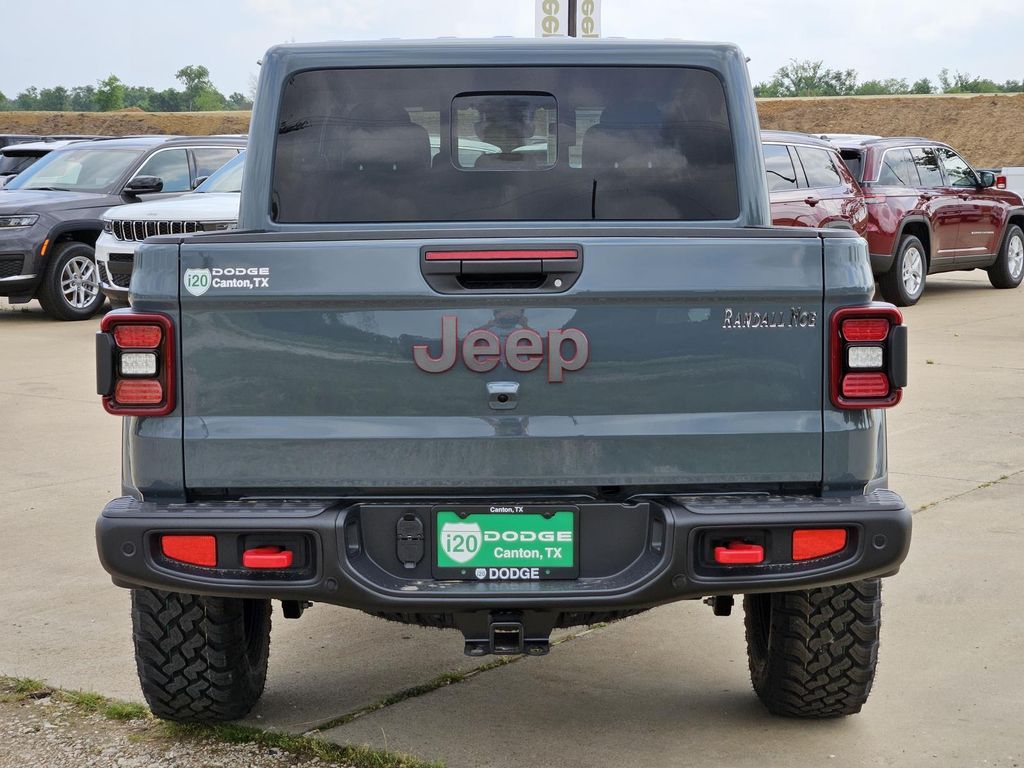2025 Jeep Gladiator Rubicon photo 4