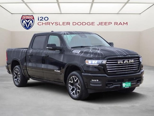 2026 Ram 1500 LARAMIE CREW CAB 4X4 5'7 BOX Pickup