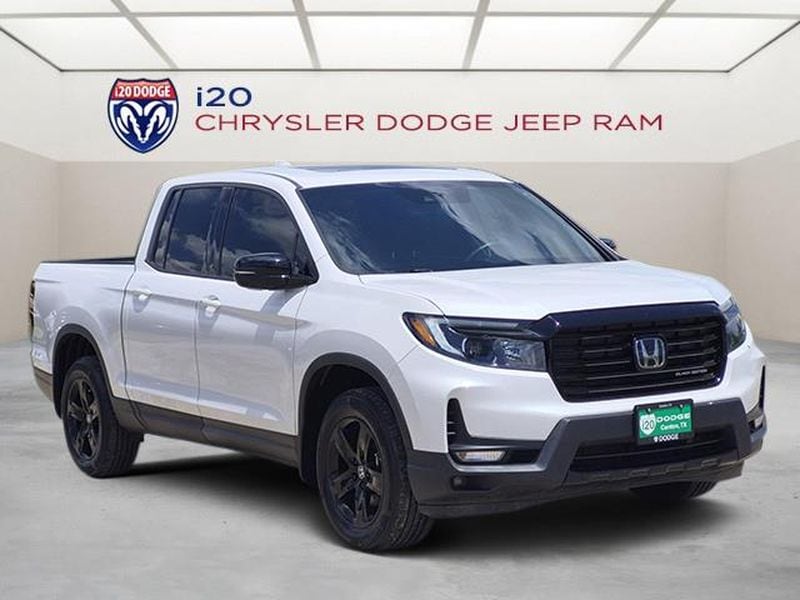 2023 Honda Ridgeline Black Edition's photo