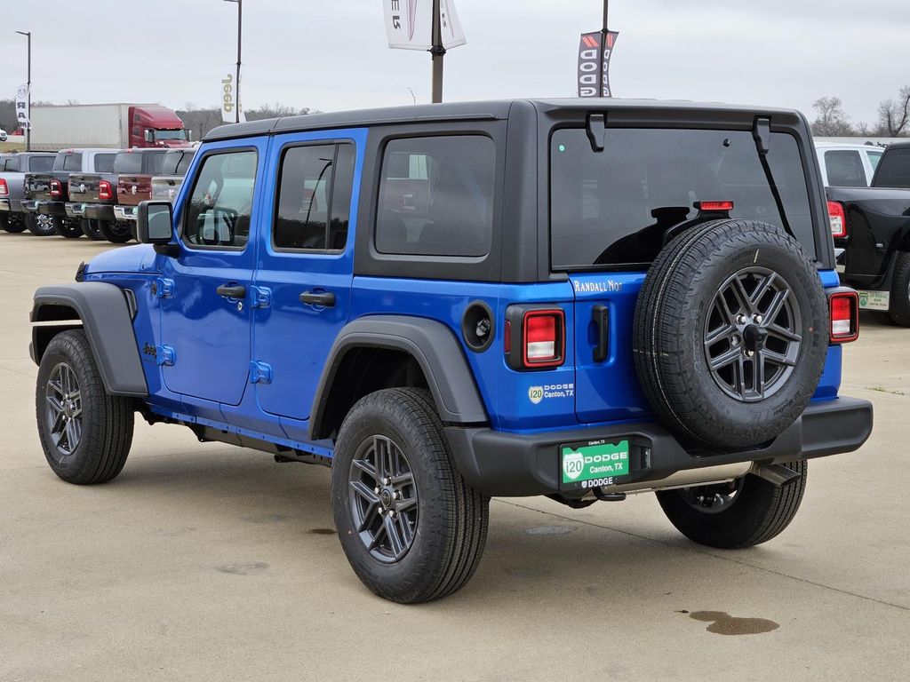 2025 Jeep Wrangler Sport S photo 4
