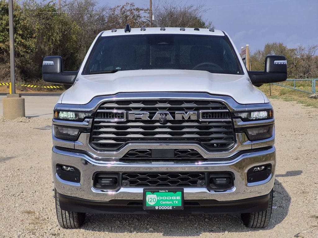 New 2026 Ram 3500 TRADESMAN CREW CAB 4X4 8' BOX Pickup