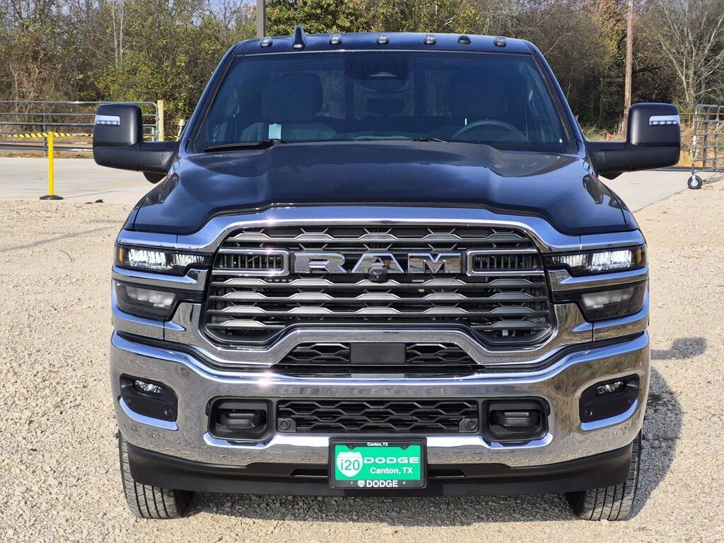 New 2026 Ram 3500 TRADESMAN CREW CAB 4X4 8' BOX Pickup