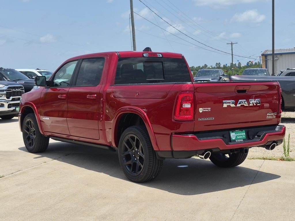 New 2026 Ram 1500 LARAMIE CREW CAB 4X4 5'7 BOX Pickup