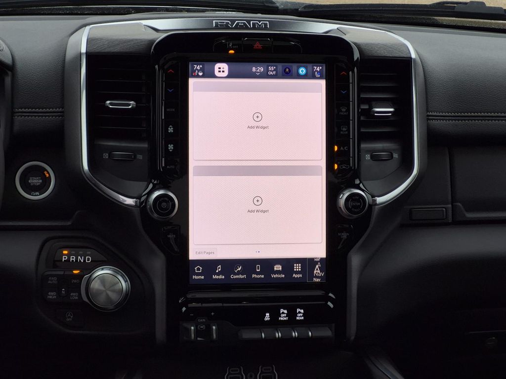 2026 RAM 1500 Laramie - Photo 17