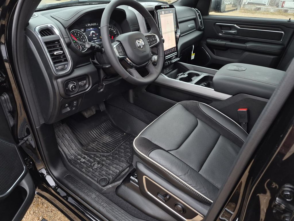2026 RAM 1500 Laramie - Photo 11