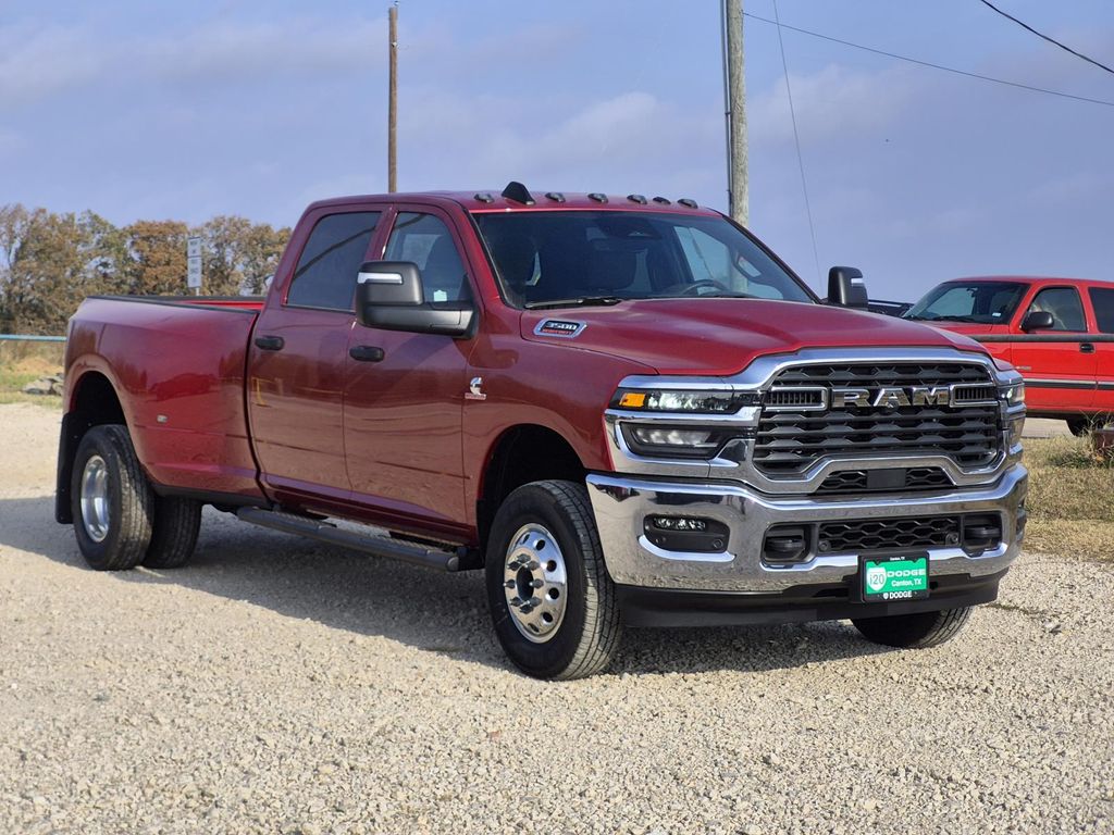 2026 Ram 3500 Tradesman photo 2