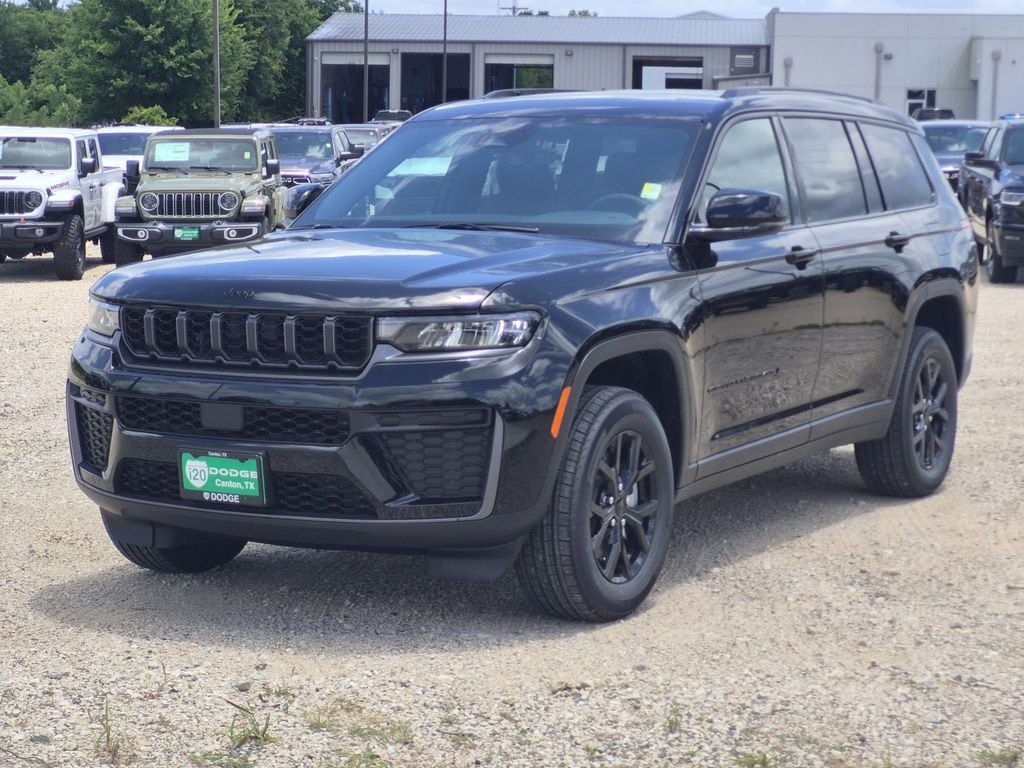 New 2026 Jeep Grand Cherokee L LAREDO ALTITUDE 4X2 Sport Utility