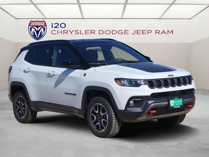 2026 Jeep Compass Trailhawk's photo