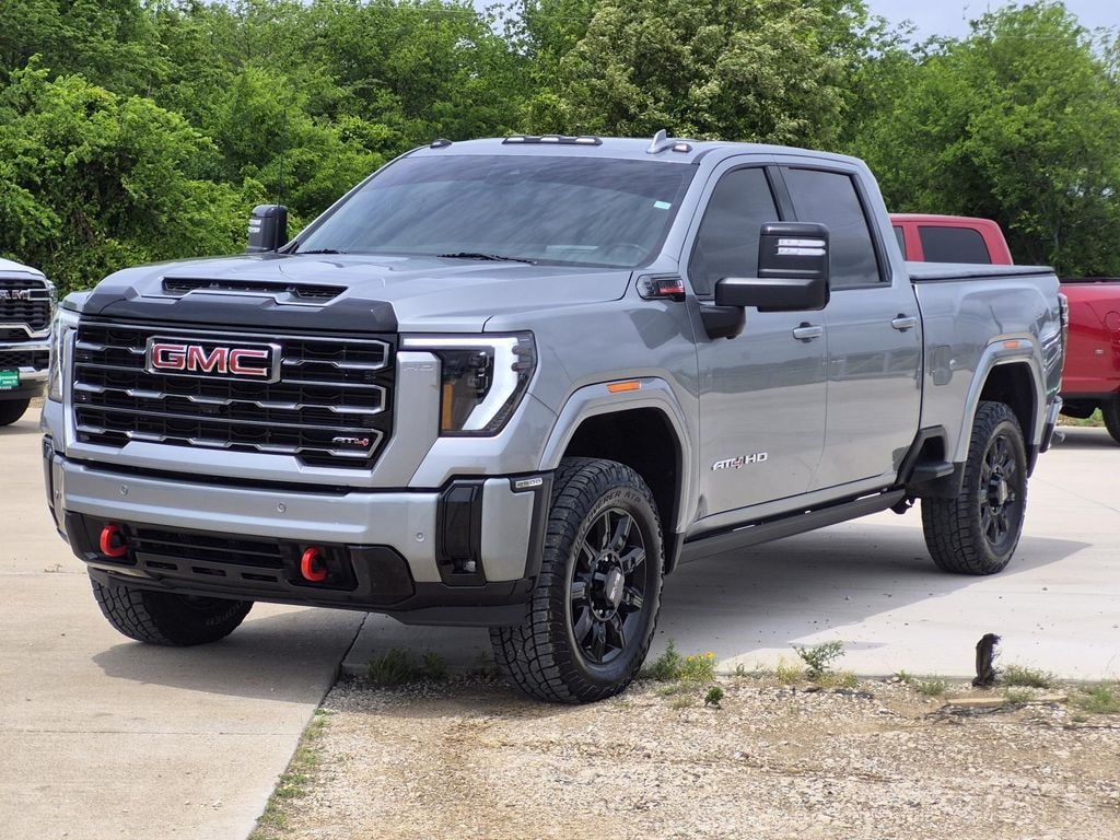 Used 2025 GMC Sierra AT4 Crew Cab