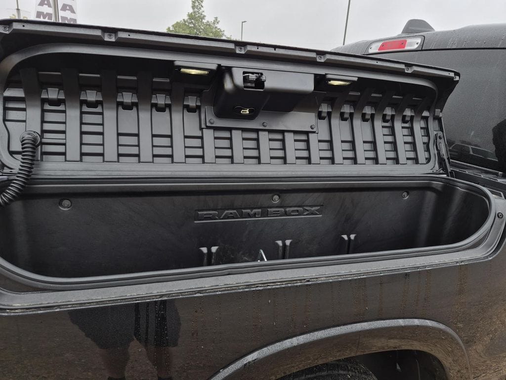 2026 RAM 1500 Laramie - Photo 7