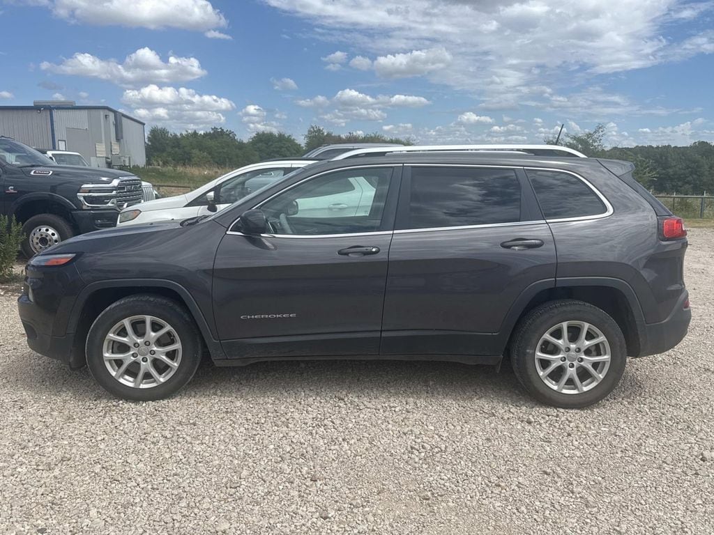 Used 2018 Jeep Cherokee Latitude Plus Sport Utility