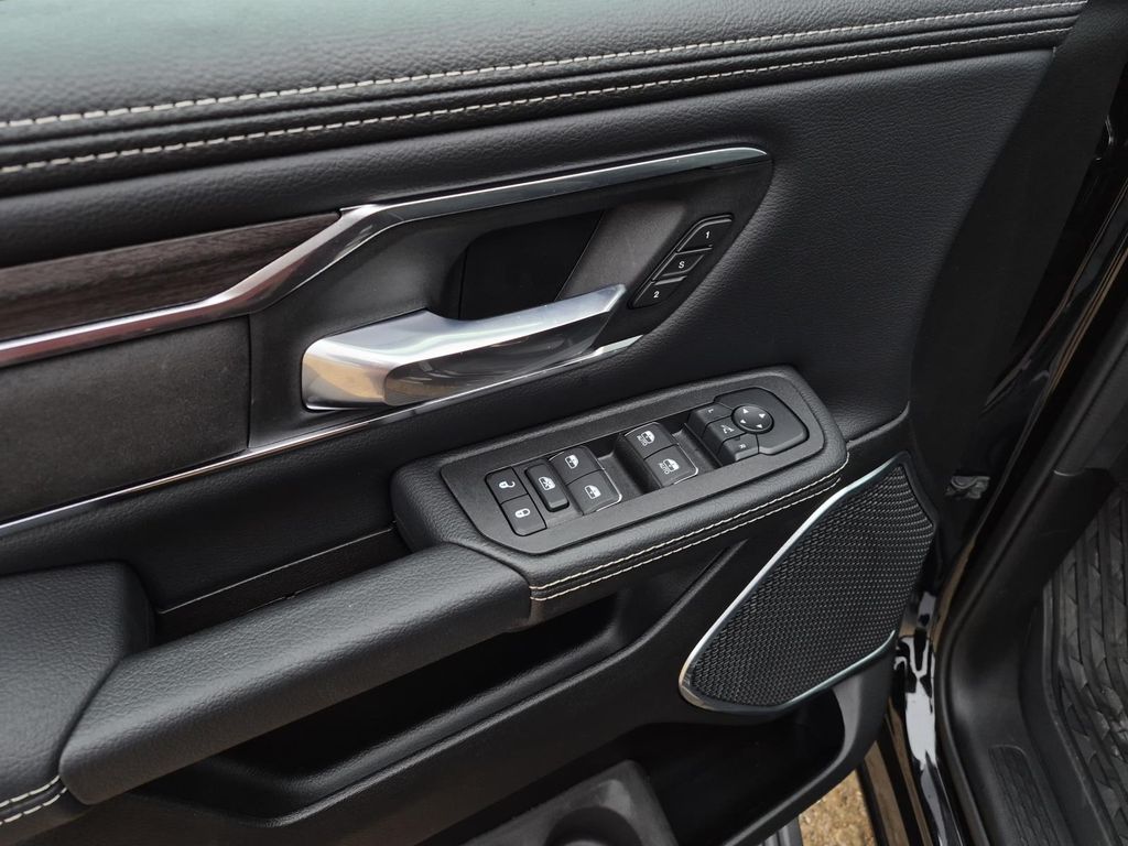 2026 RAM 1500 Laramie - Photo 13