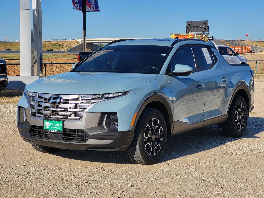 2023 Hyundai Santa Cruz SEL Premium photo 2