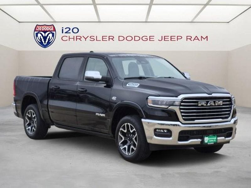 New 2026 Ram 1500 LARAMIE CREW CAB 4X4 5'7 BOX