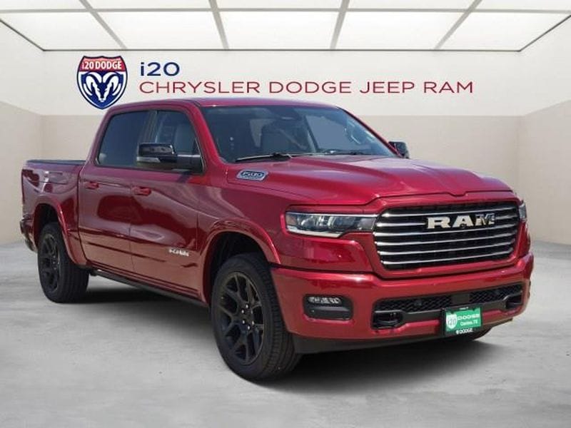 New 2026 Ram 1500 LARAMIE CREW CAB 4X4 5'7 BOX