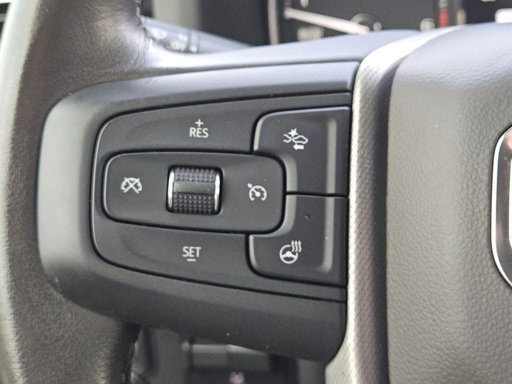 2021 GMC Yukon Denali - Photo 21