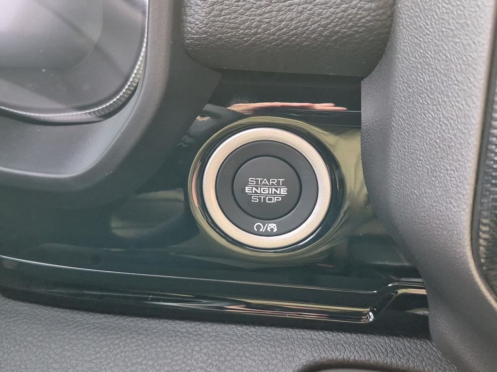 2026 RAM 1500 Rebel - Photo 14
