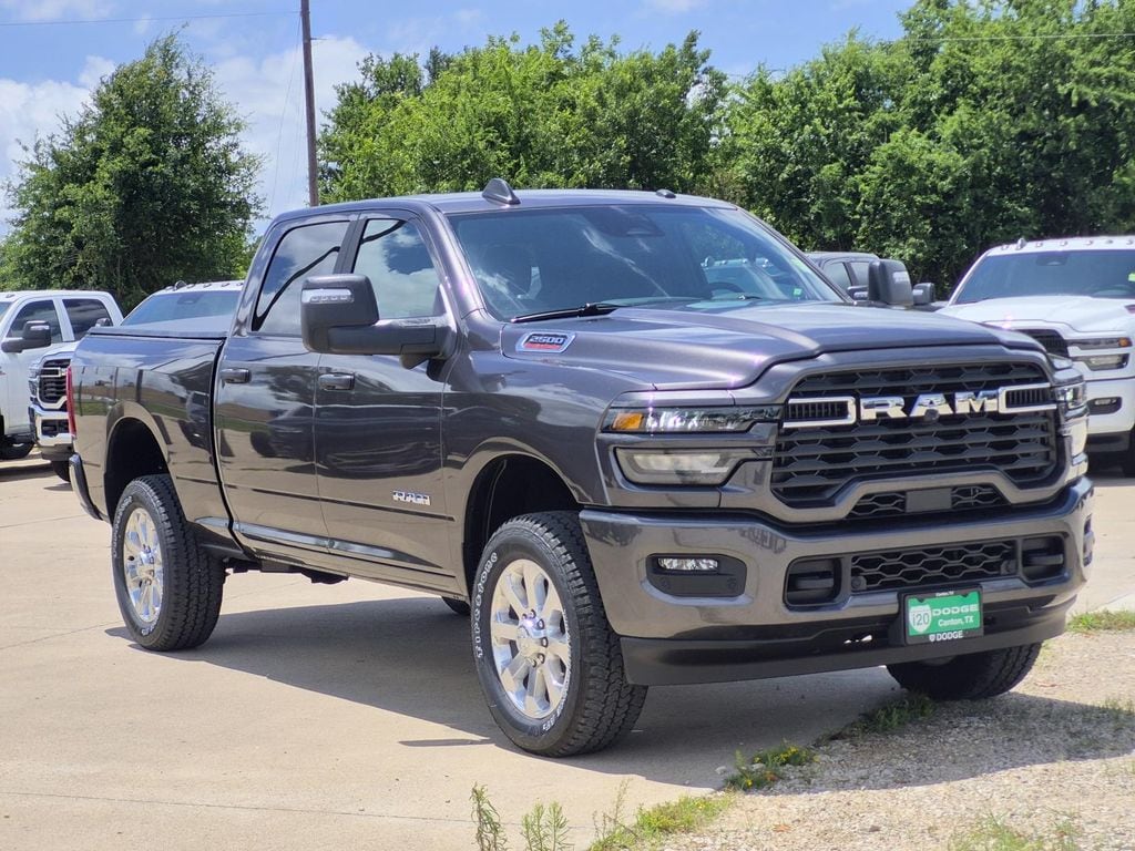 New 2026 Ram 2500 LONE STAR CREW CAB 4X4 6'4 BOX Pickup