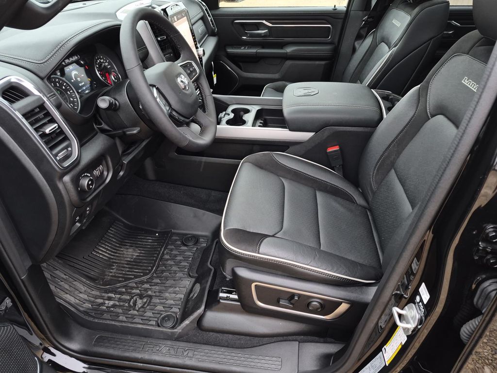 2026 RAM 1500 Laramie - Photo 12