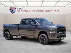 2025 Ram 3500 LARAMIE CREW CAB 4X4 8' BOX Pickup