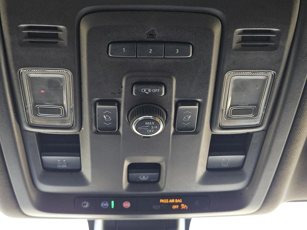 2021 GMC Yukon Denali - Photo 25